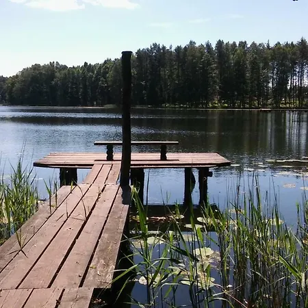 בית נופש Nad Jeziorem