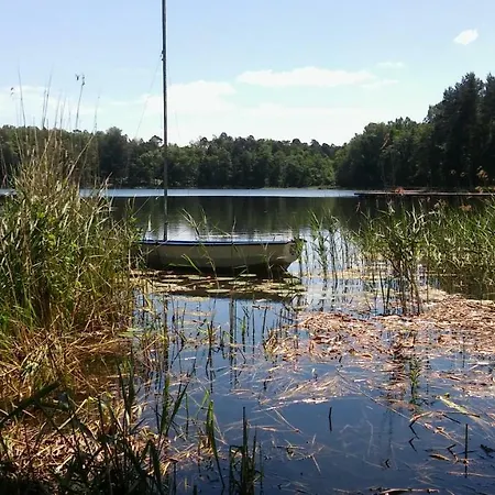 בית נופש Nad Jeziorem